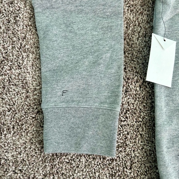 *FRAME DENIM Women’s French Terry L/S Crewneck Pullover O-20 - Picture 5 of 5